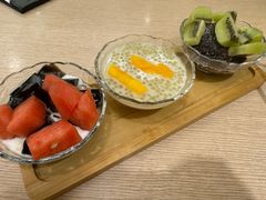 -佰搭果·广式茶餐厅(西华路店)