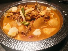 沙湾原始大盘鸡-丝路金桃·新疆菜(徐汇店)