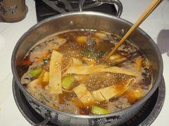 -七欣天香辣蟹火锅(闵行浦江欢乐颂店)