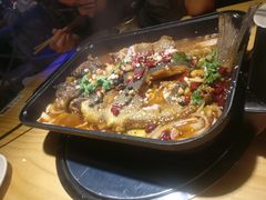 -小小河边鱼(天润城店)