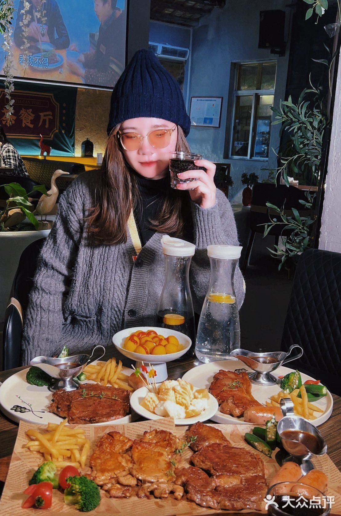 在湛江！这家氛围感满满的宝藏扒房！店名