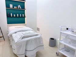 包房-KeCare科颜精准护肤