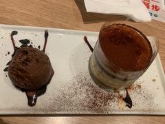 -必胜客(百联又一城店)