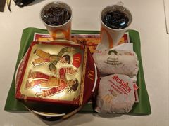 -麦当劳(轻轨曹杨路店)