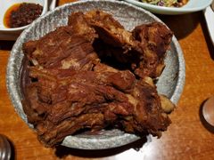-95号酱骨·一块豆腐(展春园西路店)