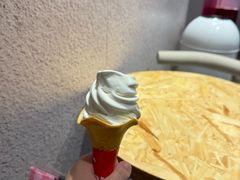 -肯德基(东安路站店)