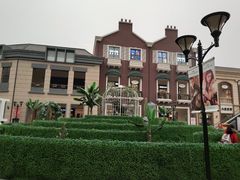 -王府井奥莱临潼小镇(临潼店)