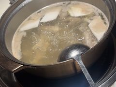 -喃喃椰·糟粕醋·椰子鸡火锅(七堡花园店)