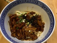 -沪西老弄堂面馆(定西路店)