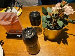 -JINNS锦时 steak&pizza(浸信会礼拜堂旧址店)