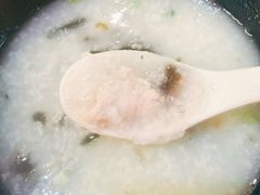 -粤色·老广州茶餐厅(河南商会大厦店)