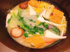 鱼汤-咕嘟草帽鱼·牛奶一样的鲜鱼汤(天鹅湖万达广场店)