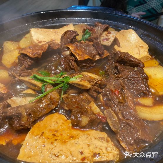 老妈土灶牛排牛尾锅