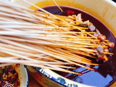 -拈签一笑黄牛肉辣卤串串