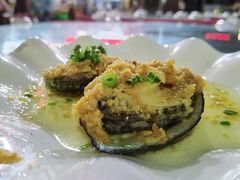 蒜蓉蒸鲍鱼-范饭椰林川湘味海鲜·椰子鸡(三亚湾椰梦长廊店)
