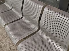 -康新公路(地铁站)