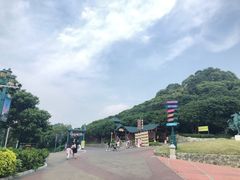 -龙凤山庄影视度假村