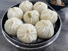-车库美食餐厅