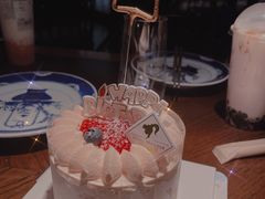 草莓遇见桃子-逸绮瑶澜Miss Mousse Cake蛋糕(三里屯SOHO店)