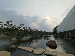 -罗红摄影艺术馆