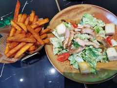 -DEEP·深美式餐吧(五棵松华熙LIVE店)