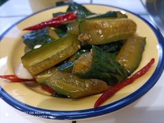 -晓彭肥肠鸡·泡椒鸡火锅(水木天地店)