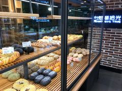-焙丽拾光(麦凯乐直营店)