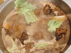 -聚首堂·特色小吃·肘子(什刹海德胜门店)