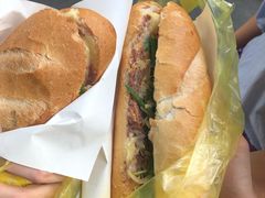 -Bánh Mì Huynh Hoa