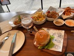 -京A Taproom·精酿餐吧(CBD店)