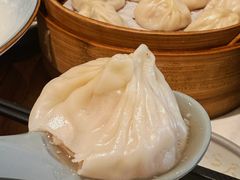 鲜肉包-馋三尺蟹粉小笼(人民广场店)