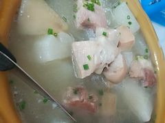 肘子萝卜汤-明升萝卜汤