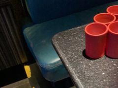 -K+全国连锁KTV(绿地缤纷天地店)