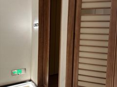 -常乐·对症推拿(长宁来福士店)
