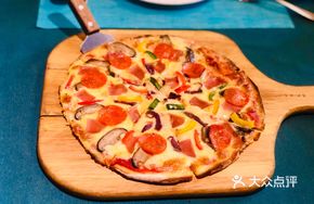 Italian Classic Handmade Pizza