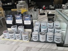 -UNI UNI(环亚凯瑟琳店)