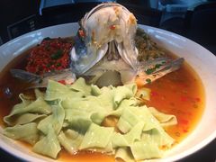 凤凰鱼头王-凤凰湘语·湘粤鲜融(浦东旗舰店)