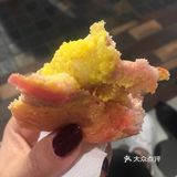 推荐推荐！里面的夹心太喜欢了，沙沙的，甜甜的
