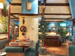 -芭莉与彩虹西餐厅(成都合生汇店)