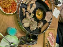 -江南猪肉商会无限续吃(弘大店)