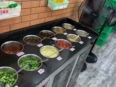 -濠轩阁特色生蚝火锅(水湾路店)