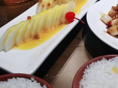 -东口码头·烧鸽子·鱼头泡饼·地方菜(金鹰悦城店)