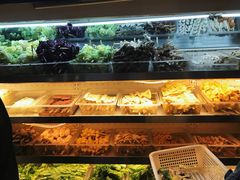 -万记麻辣烫国展总店