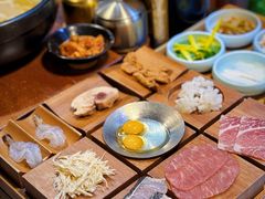 -银米·云南传统过桥米线(双廊黑金冠店)