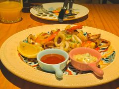 -JINNS锦时 steak&pizza(浸信会礼拜堂旧址店)