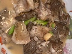 -壹零贰小馆(桂城石啃店)