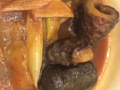 -东方红海鲜百汇(国际大厦店)