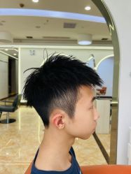 -优尚造型