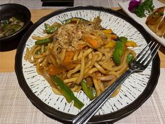 -旺角里·榴莲鸡煲(兴华商场分店)