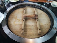 -三里屯土灶炖公鸡地锅鸡(江东店)